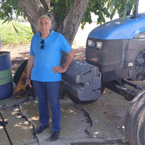 Σάββας Ιωαννίδης, Παραγωγός - Κουφάλια Θεσσαλονίκης